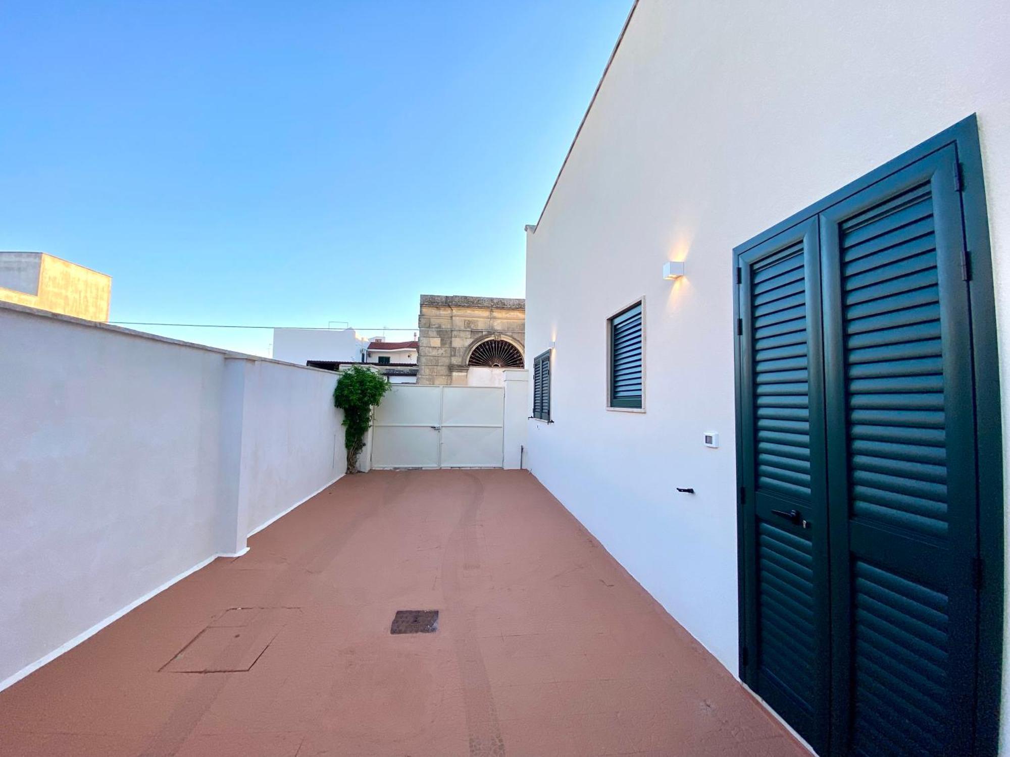 La Casa Di Nina Apartment Surano Exterior photo